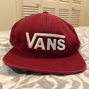 Vans Classic Logo Snapback Flat Bill Cap Hat Maroon Burgundy Red Embroidered